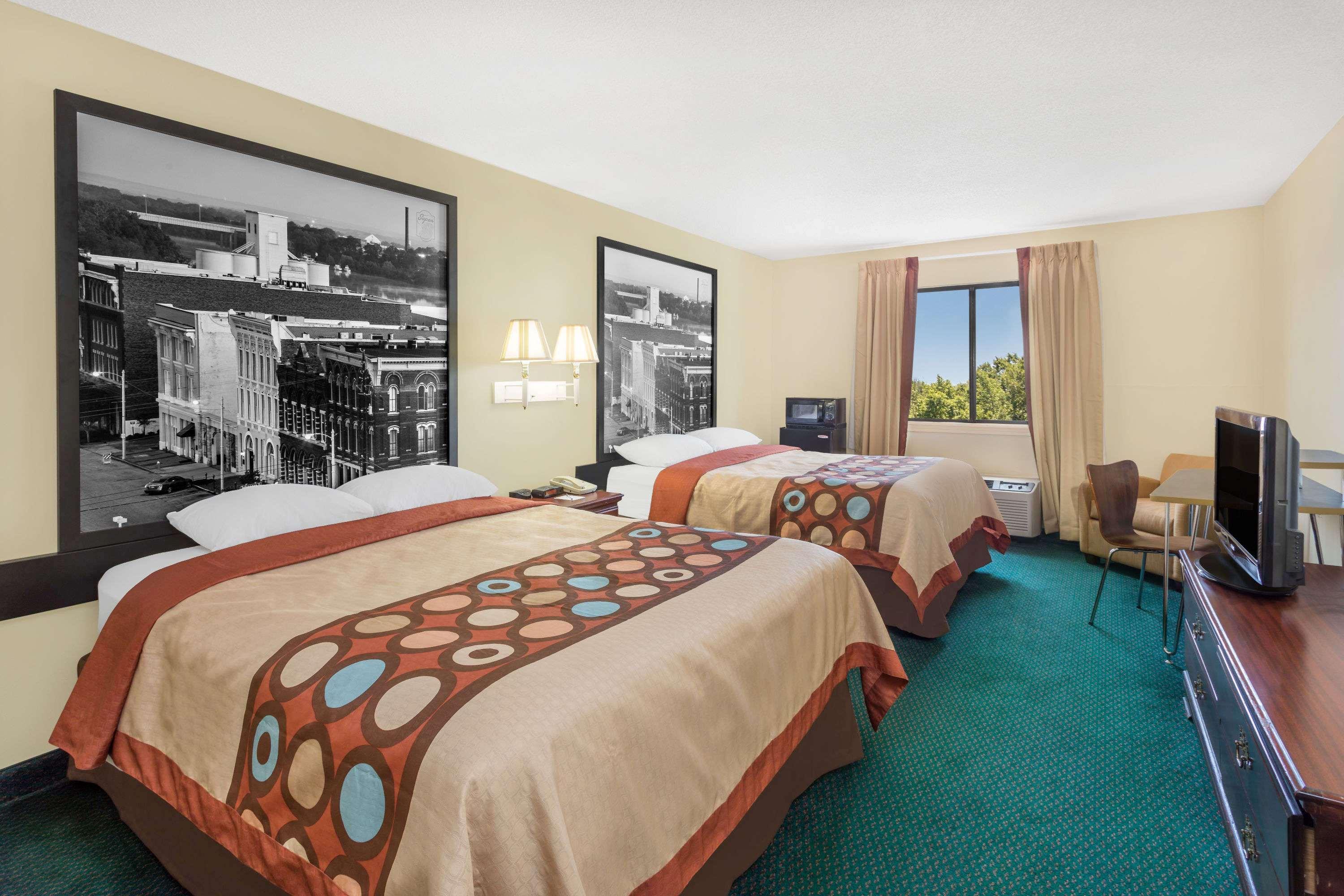 Super 8 By Wyndham Montgomery I-65 Zewnętrze zdjęcie