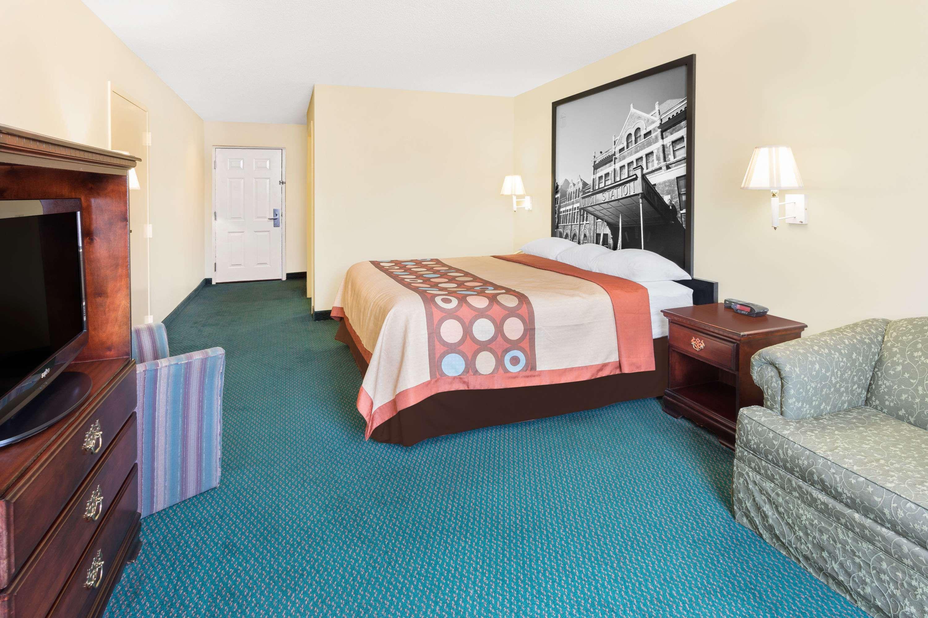 Super 8 By Wyndham Montgomery I-65 Zewnętrze zdjęcie